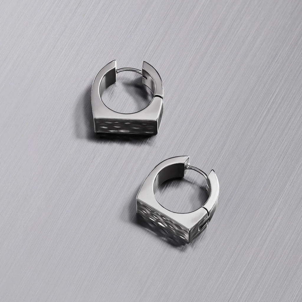 MODERN HOOP EARRINGS