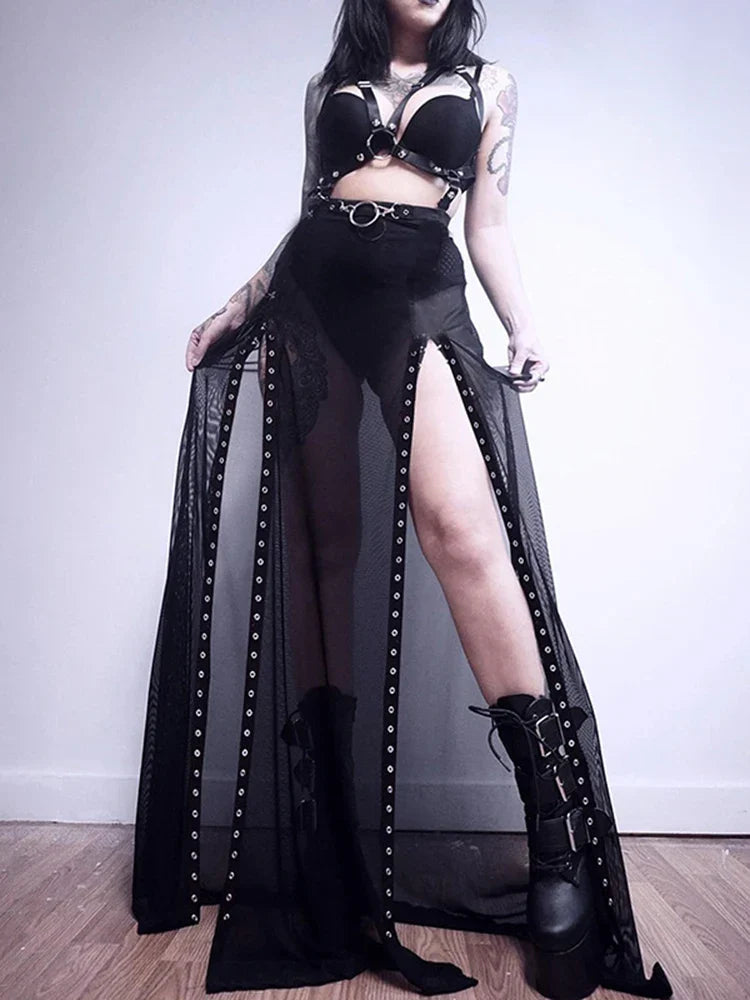 Gothic Mesh Skirt - side view on a person (2 of 2)