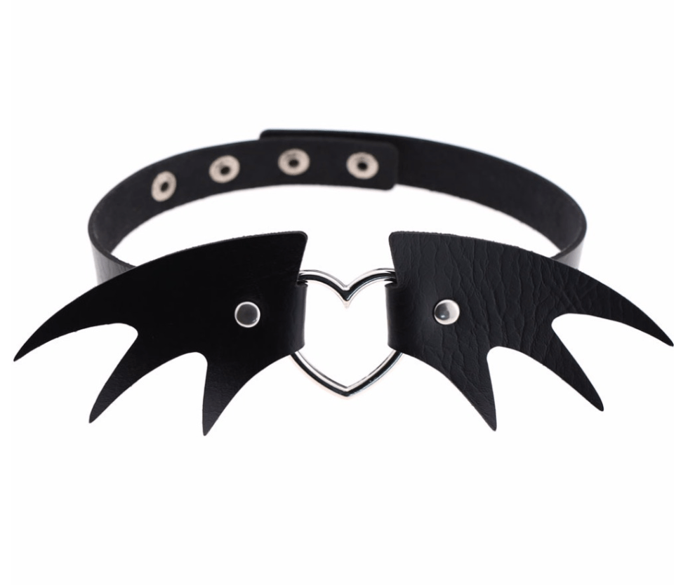 Heart Gothic Choker