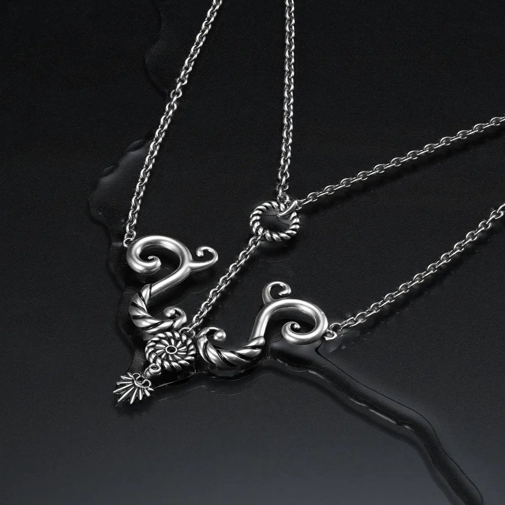 TIDEWORN KNOT NECKLACE