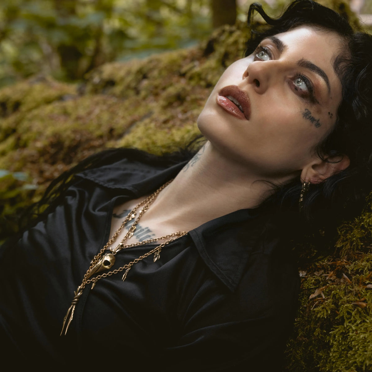 AUGUR SKULL NECKLACE (GOLD)