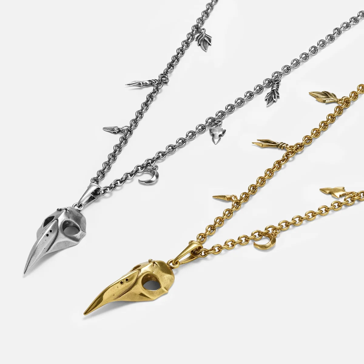 AUGUR SKULL NECKLACE (GOLD)