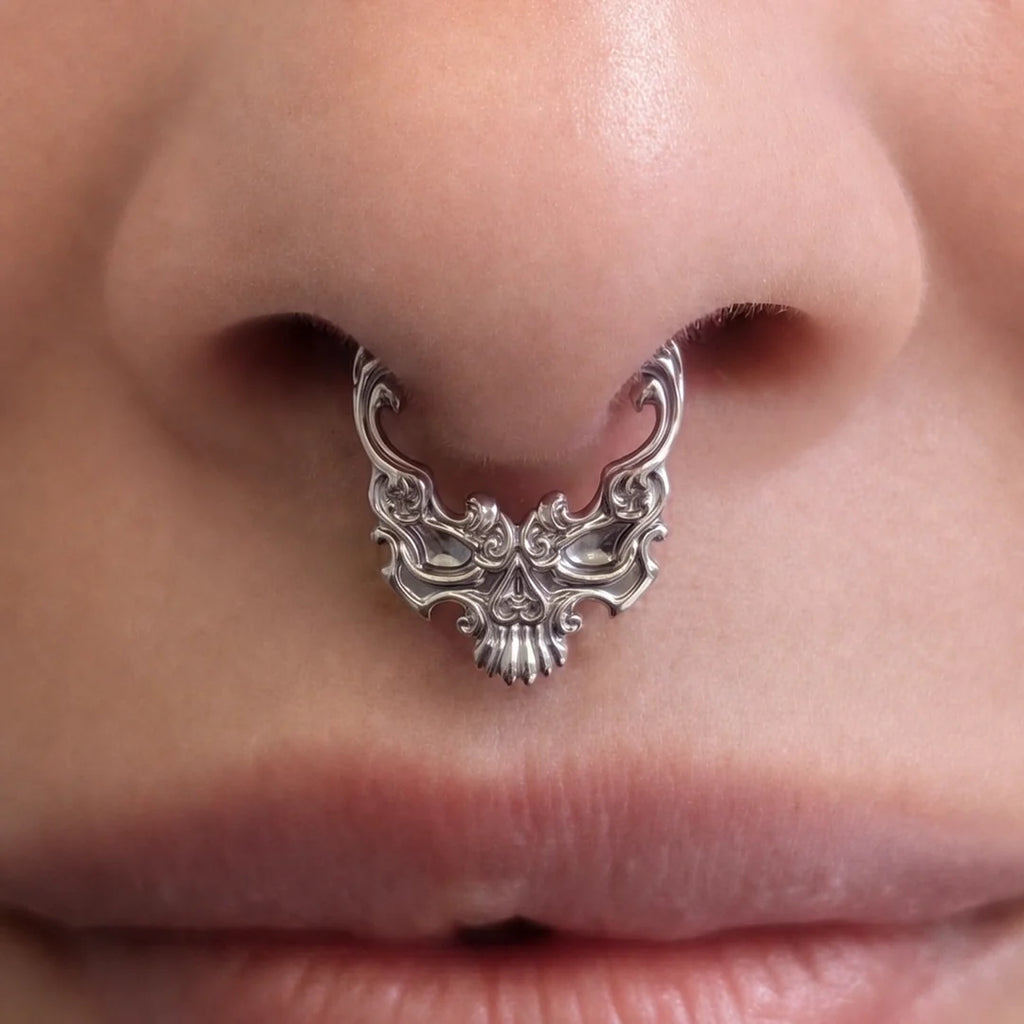 BAROQUE SKULL CLICKER