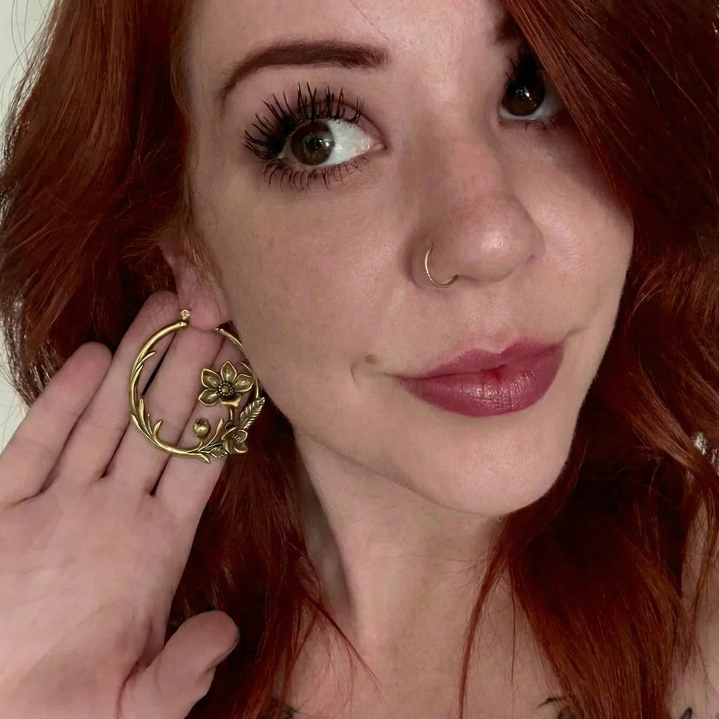 BLOSSOMING VINE EARRINGS
