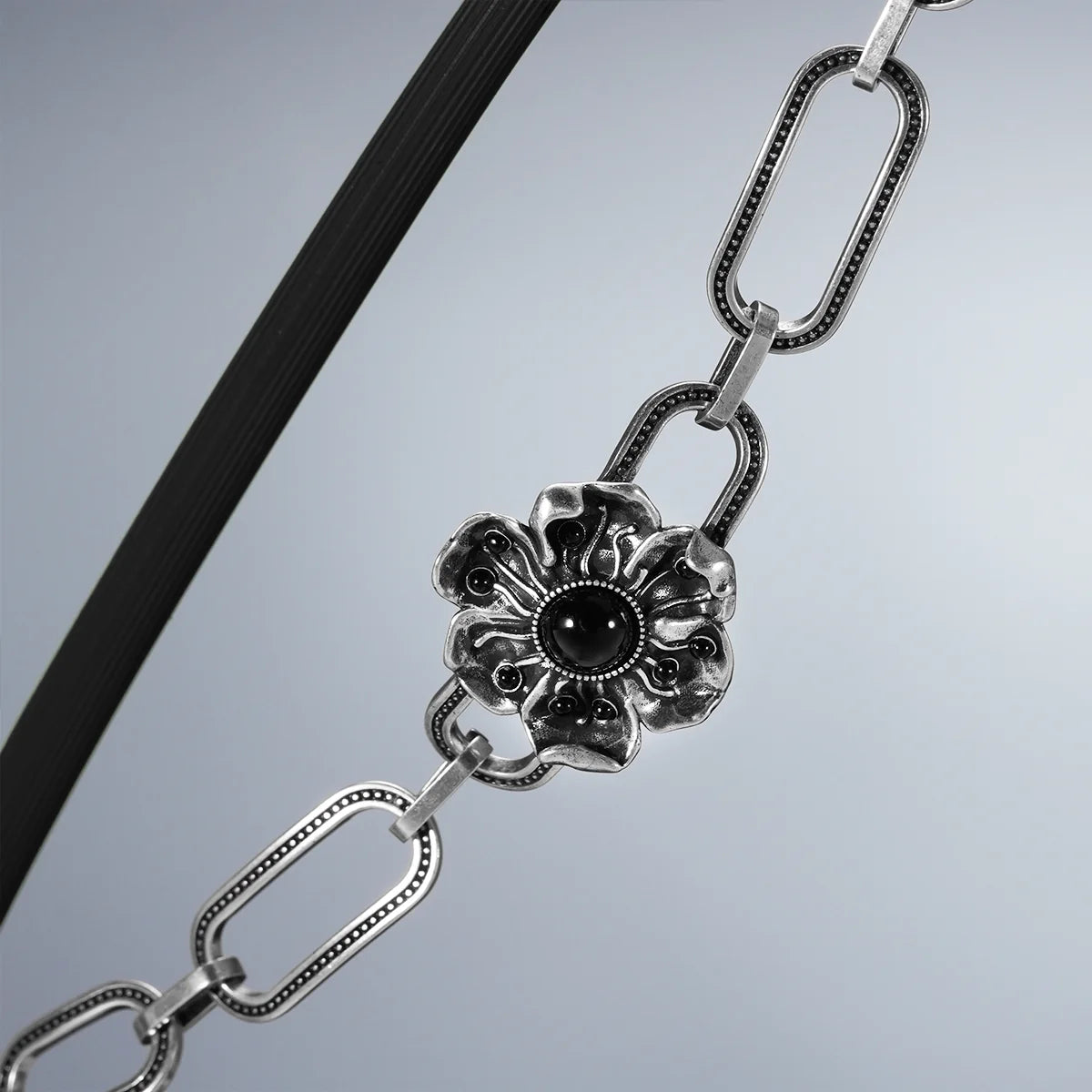 BOUND BLOOM BRACELET