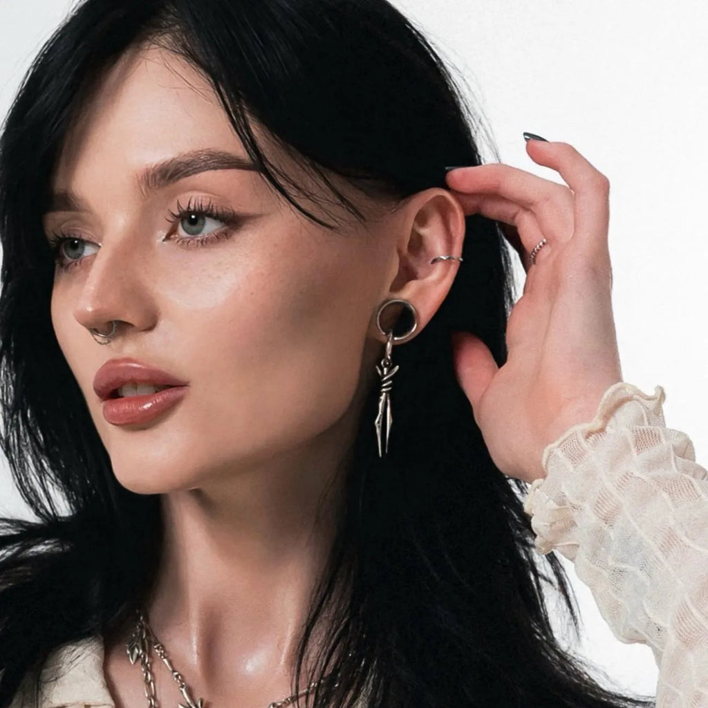 BOUND TWIN EARRINGS