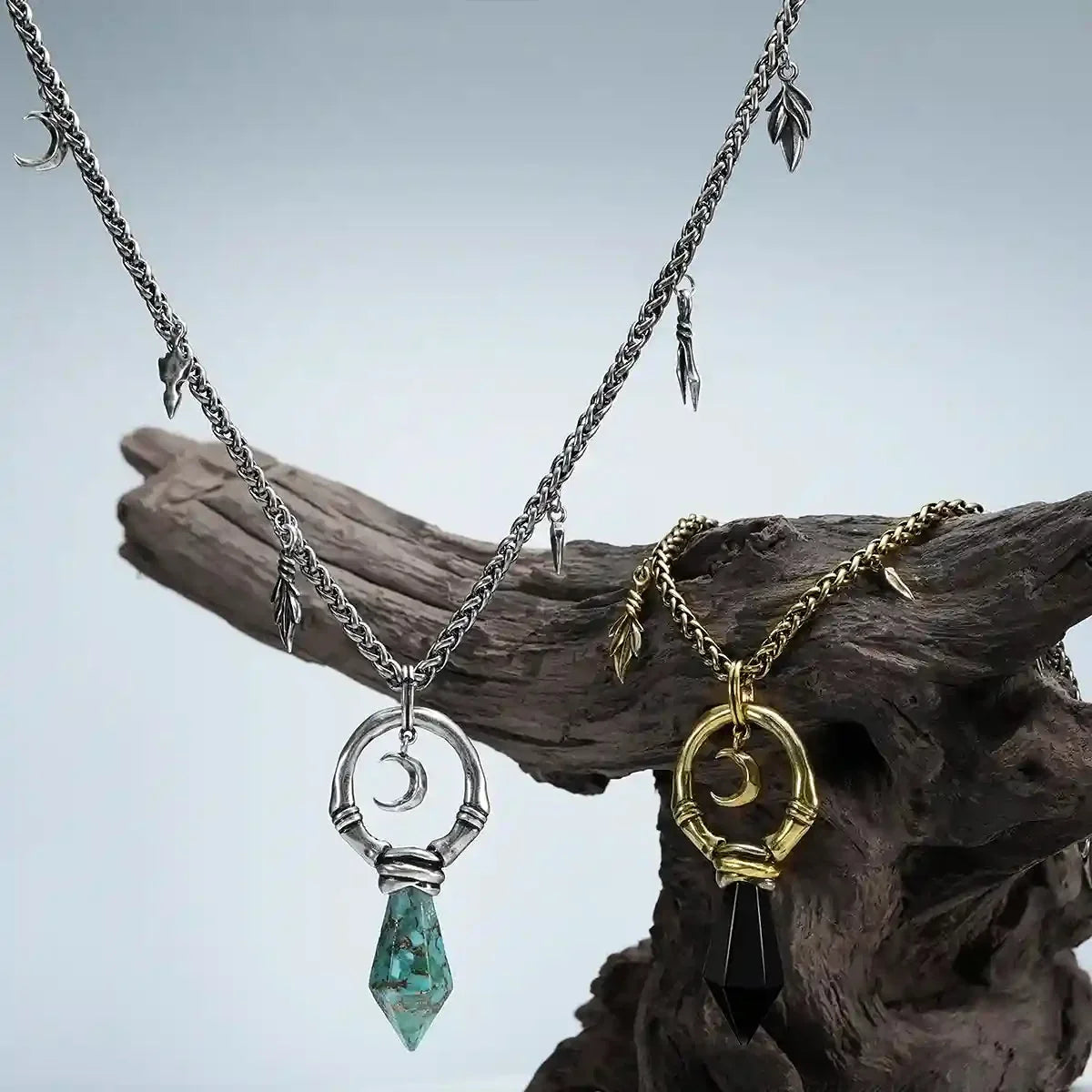 CRESCENT WARD NECKLACE (GOLD-OBSIDIAN)