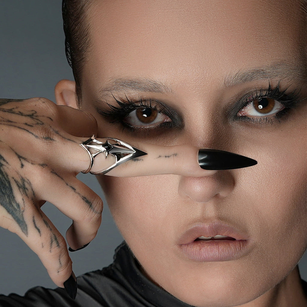 CREST SHIELD RING