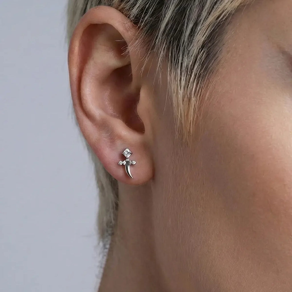 CRYSTAL DAGGER FLATBACK STUD