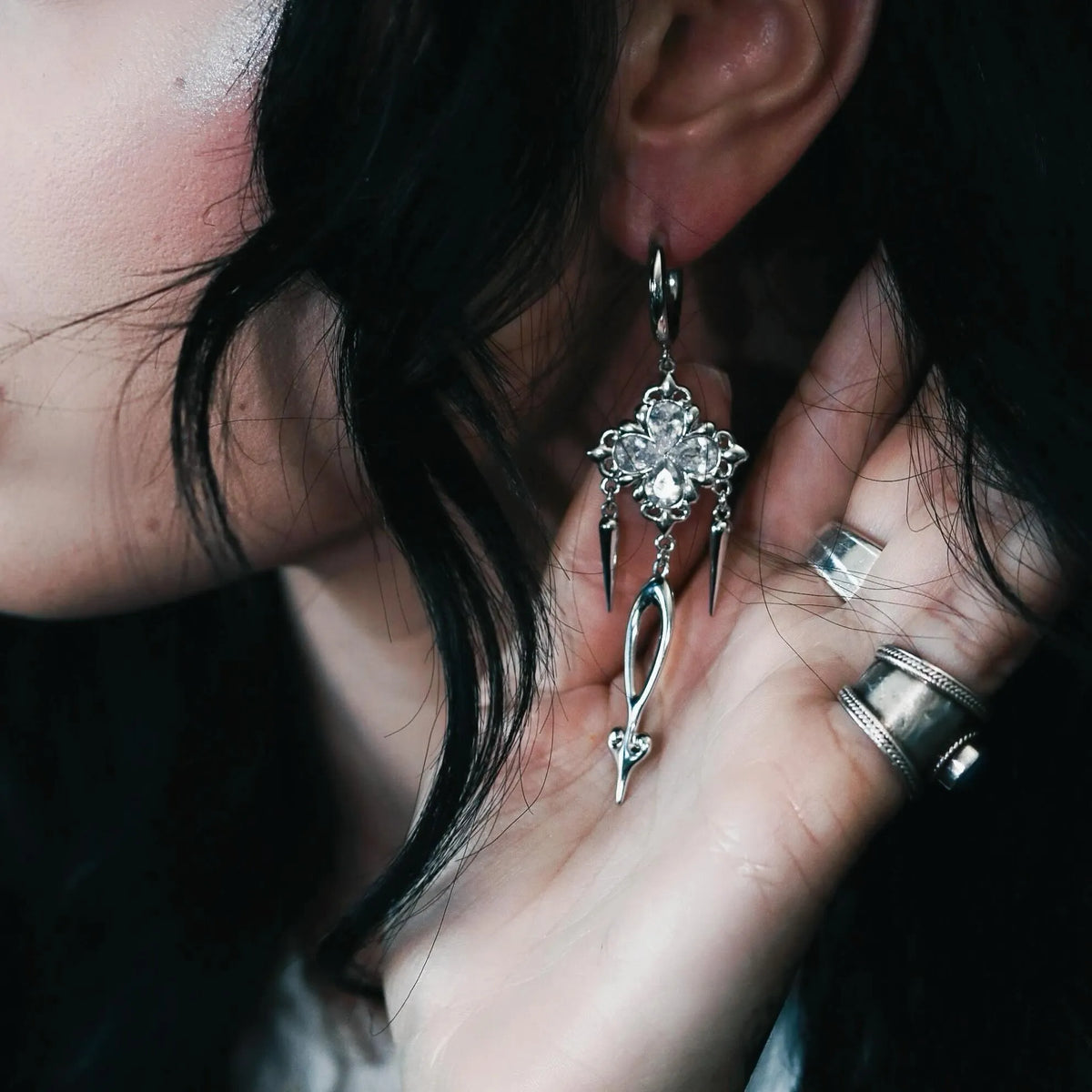 GOTHIC BLOOM EARRINGS