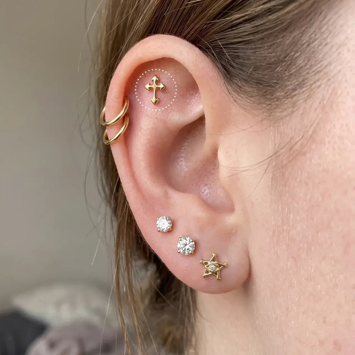 GOTHIC CROSS FLATBACK STUD