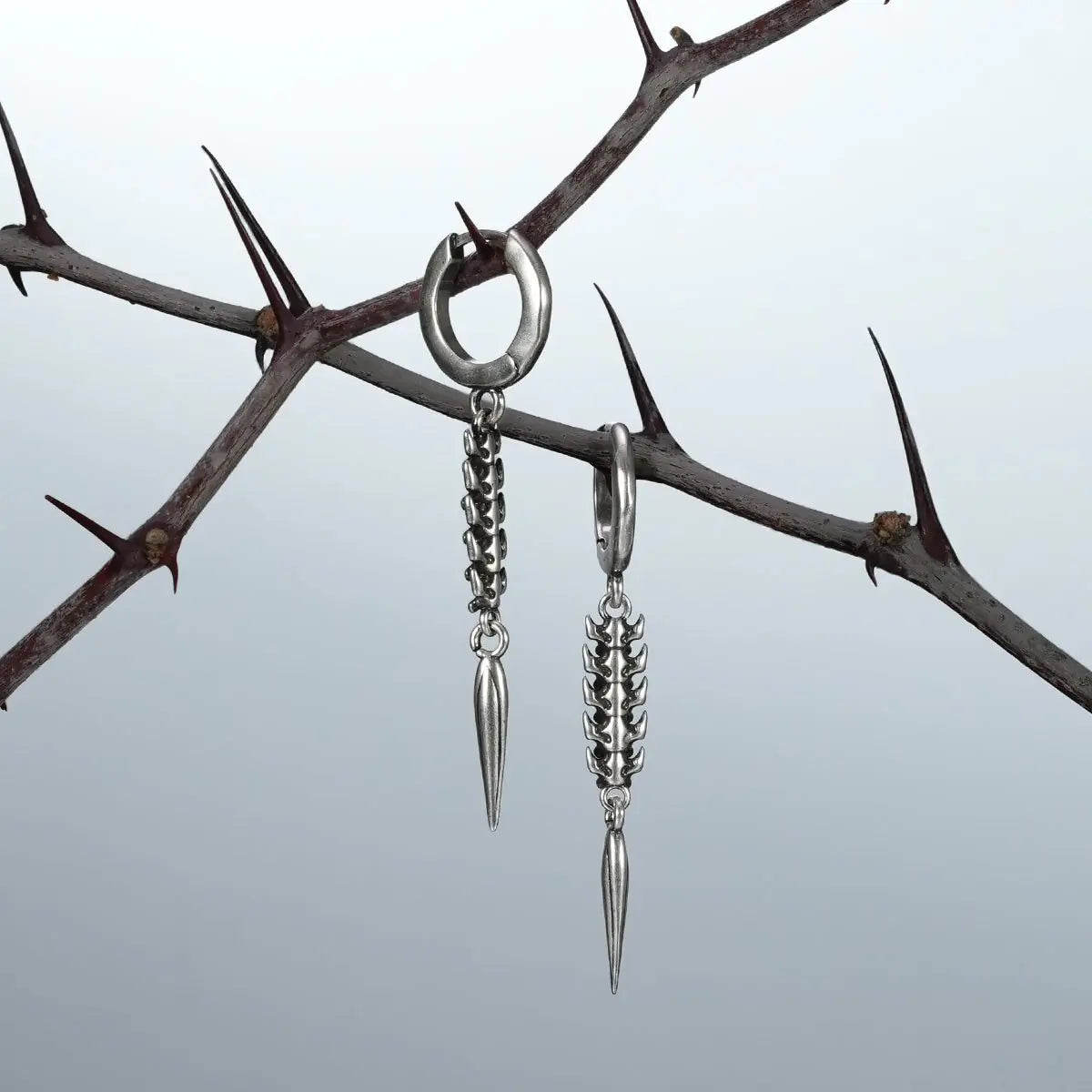 LONGINUS ABYSS STINGER EARRINGS