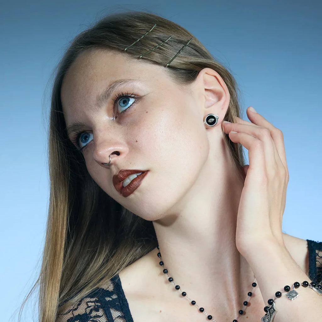 MIRROR WITNESS STUD EARRINGS