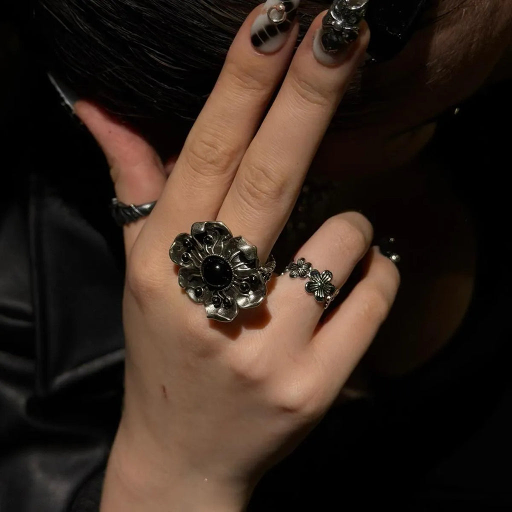 NOCTURNE BLOOM RING