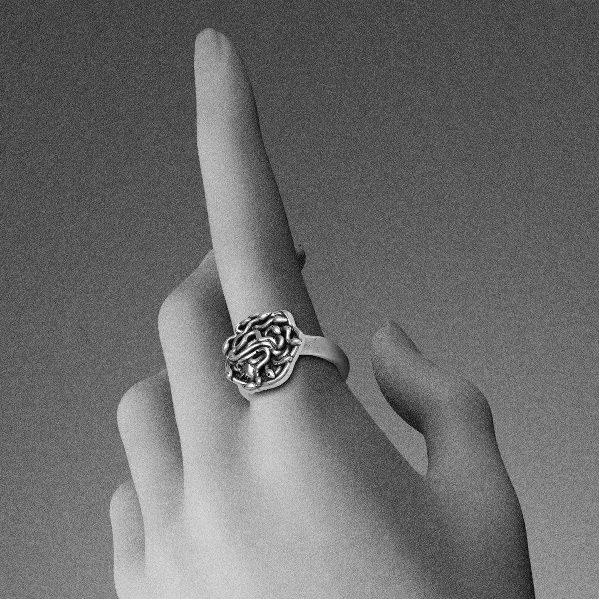 PETRIFIED GAZE RING