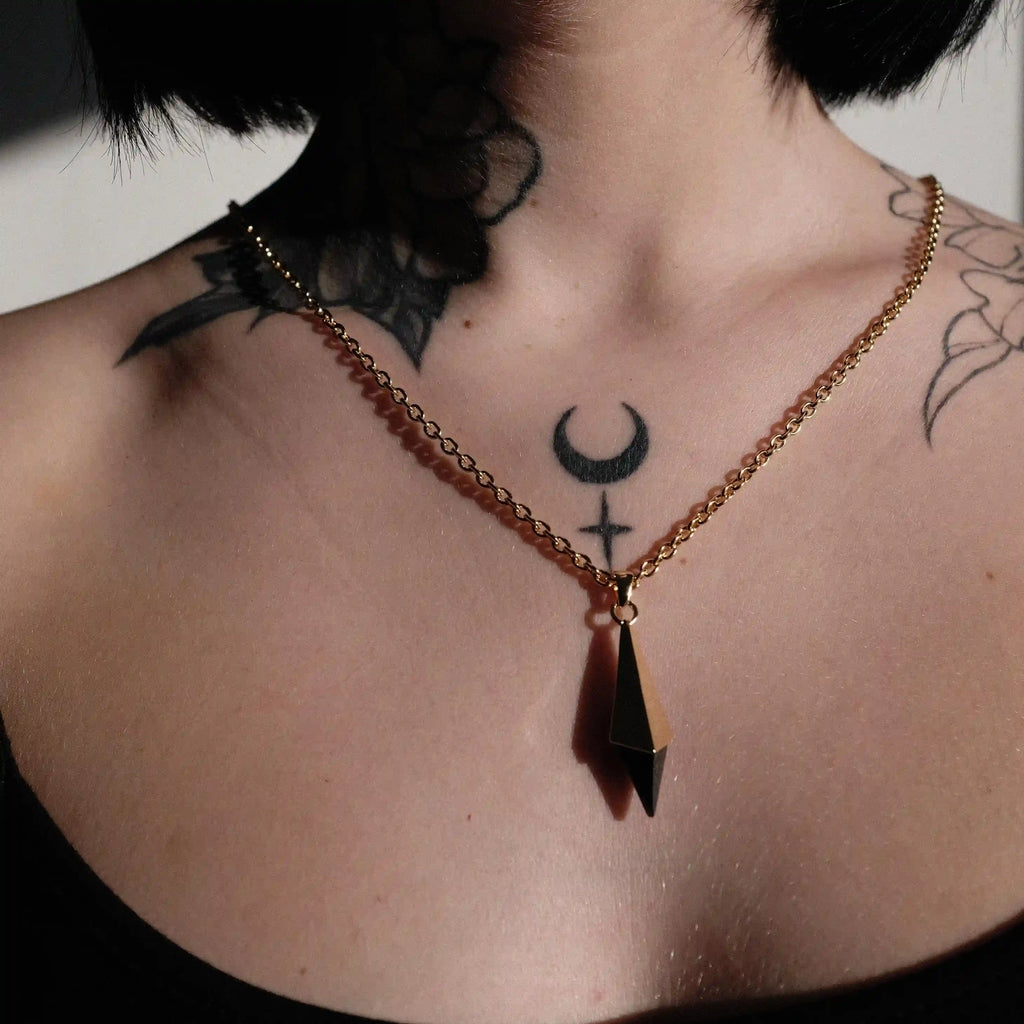 PRISM APEX NECKLACE