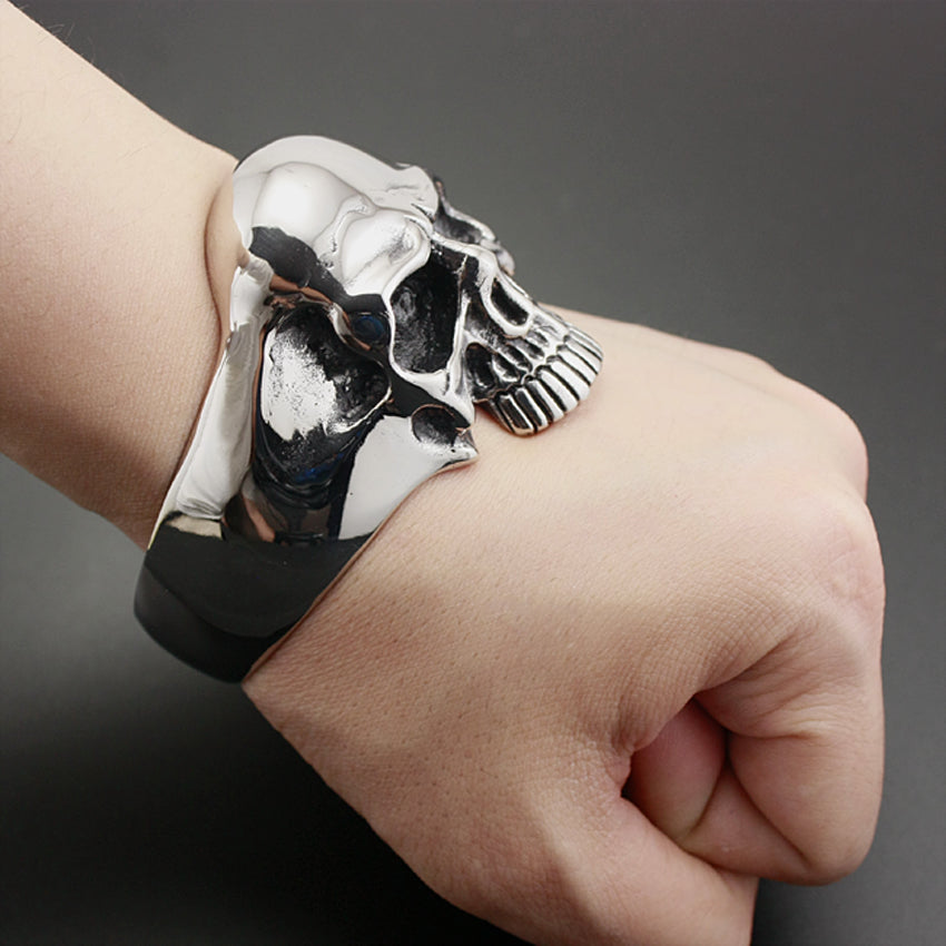 Heavy Skull Cuff bracelet