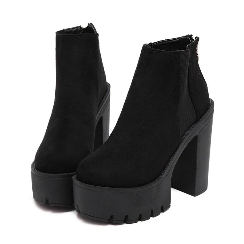 The Chelsea Platforms Boots