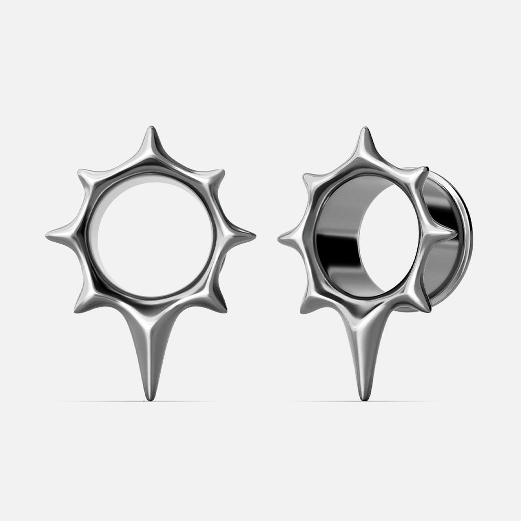 Silver Radiant Star tunnels in 316L stainless steel, front view – PUNKYOUTH