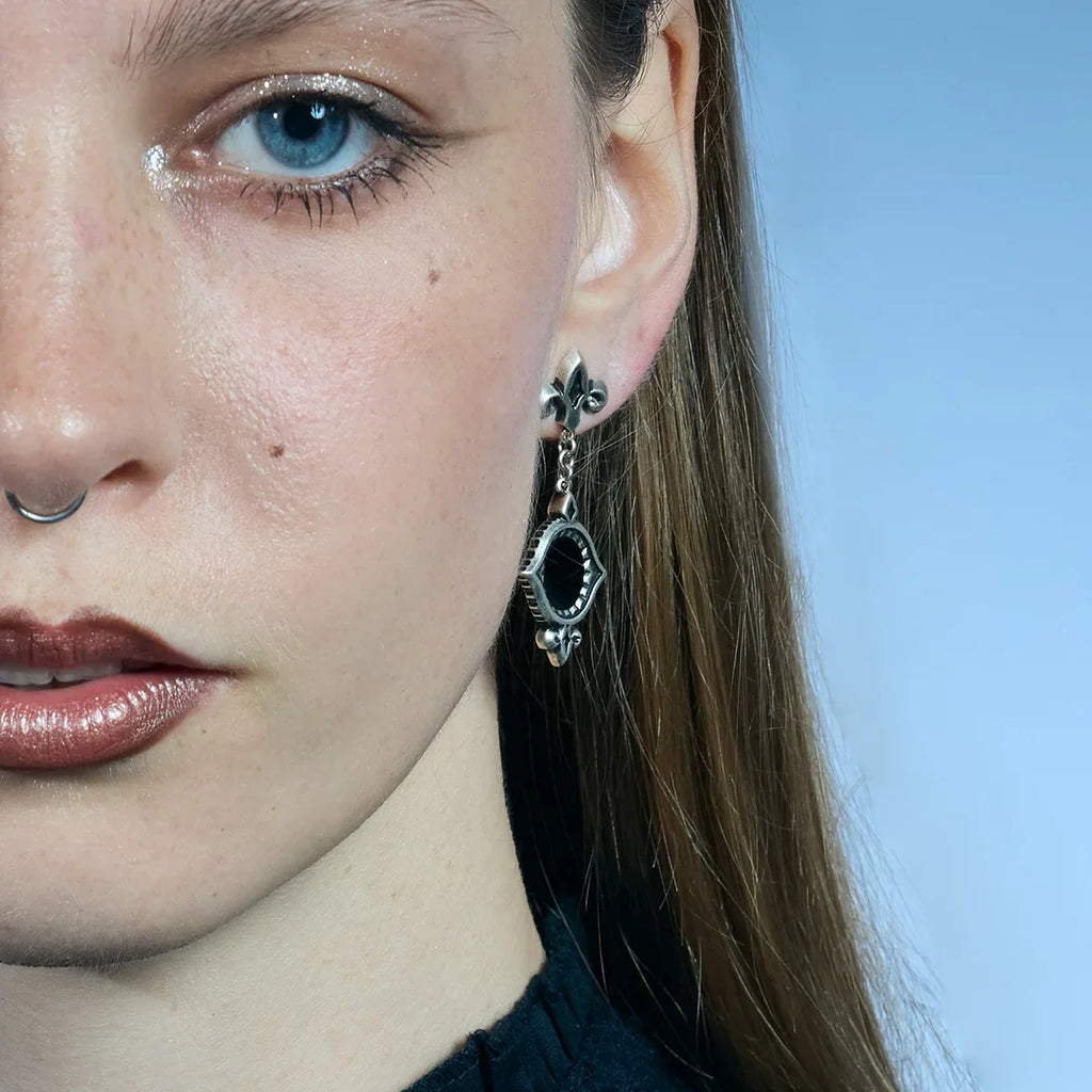 SILENT LENS EARRINGS
