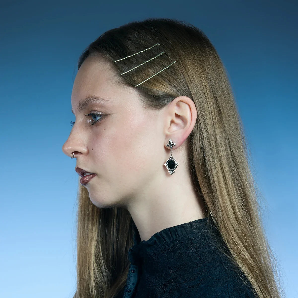 SILENT LENS EARRINGS