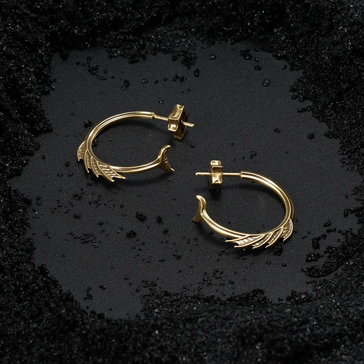 SIREN CREST EARRINGS