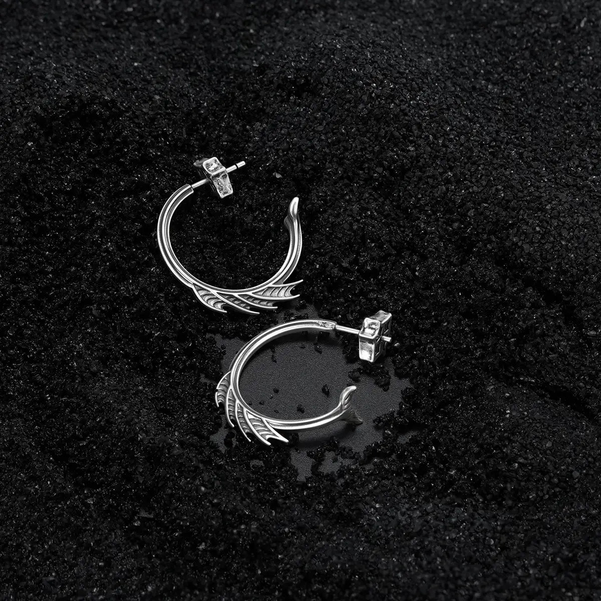 SIREN CREST EARRINGS
