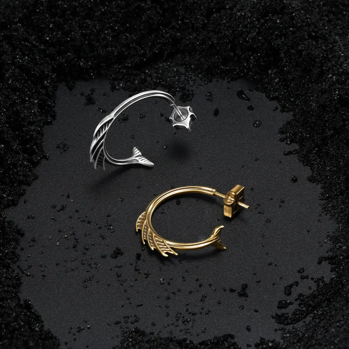 SIREN CREST EARRINGS