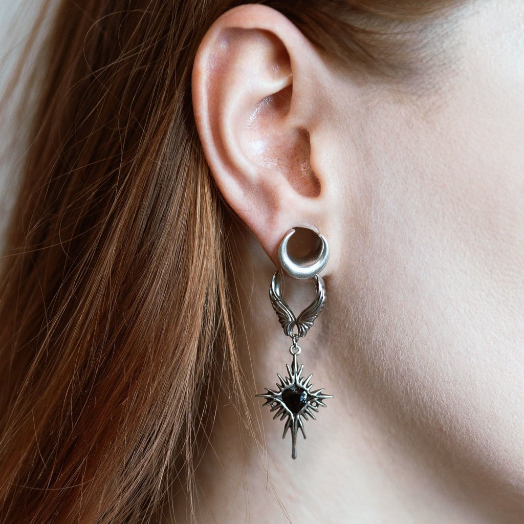 WINGED HEARTBURST EARRINGS (925 SILVER)